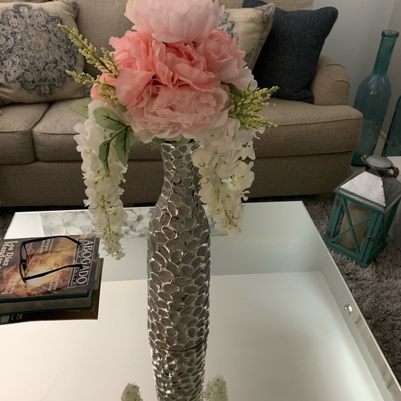 Flowers, silver vase $85 - Picture 6 of 6